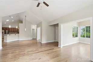 2419 Locust Hill Blvd, Beavercreek, OH 45431 - Photo 4