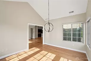 2419 Locust Hill Blvd, Beavercreek, OH 45431 - Photo 14