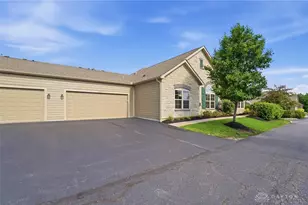 2419 Locust Hill Blvd, Beavercreek, OH 45431 - Photo 26