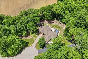 10521 Watch Hill Ln, Washington Twp, OH 45458 - Photo 4