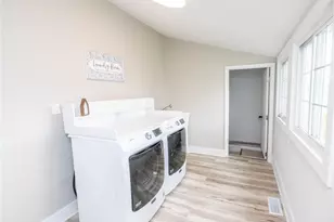 908 Cedar St, Springfield, OH 45504 - Photo 12