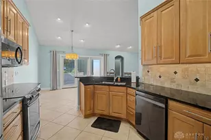 6846 Lorien Woods Dr, Miami Township, OH 45459 - Photo 22
