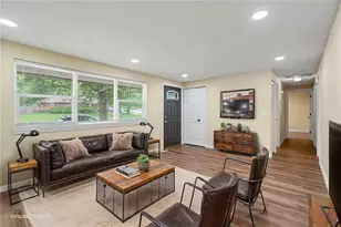 7090 Claybeck Dr, Huber Heights, OH 45424 - Photo 8