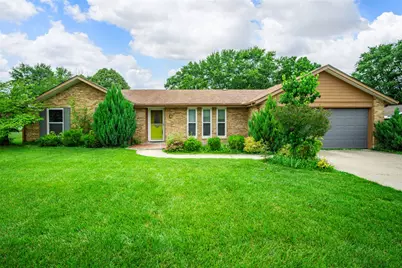 1601 George Washington Drive, Beavercreek, OH 45432 - Photo 2