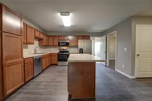 200 Green St, Greenville, OH 45331 - Photo 6