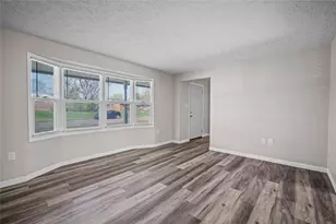 43 Greencliff Dr, Englewood, OH 45322 - Photo 6