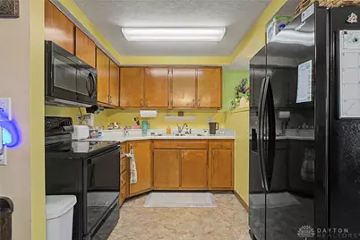 6026 Longford Road, Huber Heights, OH 45424 - Photo 8