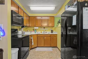 6026 Longford Rd, Huber Heights, OH 45424 - Photo 8