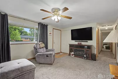 6026 Longford Road, Huber Heights, OH 45424 - Photo 4