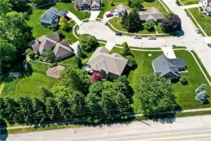 775 Lennox Ct, Tipp City, OH 45371 - Photo 68