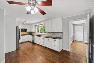 202 Marchester Dr, Kettering, OH 45429 - Photo 12