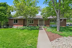 202 Marchester Dr, Kettering, OH 45429 - Photo 1