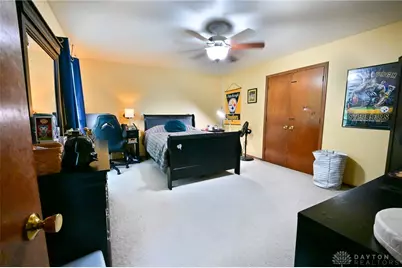 2424 Rockingham Drive, Troy, OH 45373 - Photo 12