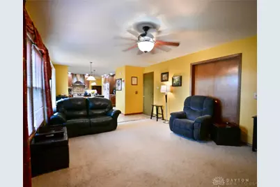 2424 Rockingham Drive, Troy, OH 45373 - Photo 6