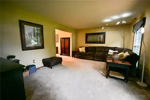 2424 Rockingham Dr, Troy, OH 45373 - Photo 8