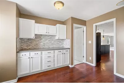 2193 Oakbrook Boulevard, Beavercreek, OH 45434 - Photo 8