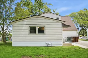 1238 Tabor Ave, Kettering, OH 45420 - Photo 32