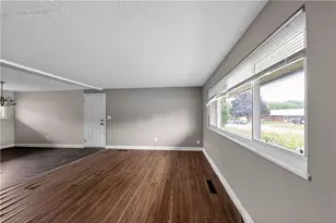 4730 Joyce Dr, Kettering, OH 45439 - Photo 8
