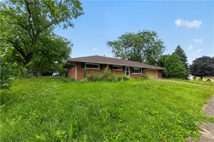4730 Joyce Dr, Kettering, OH 45439 - Photo 4