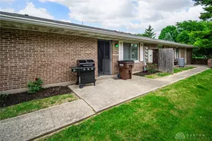 7709 Essington Cir, Washington Twp, OH 45459 - Photo 12