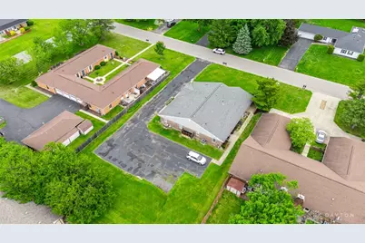 7709 Essington Circle, Washington Twp, OH 45459 - Photo 6