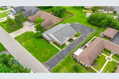 7709 Essington Circle, Washington Twp, OH 45459 - Photo 4