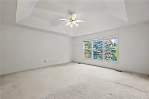 3242 Baffin Dr, Fairfield Township, OH 45011 - Photo 4