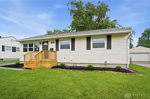 1584 Edendale Rd, Dayton, OH 45432 - Photo 2