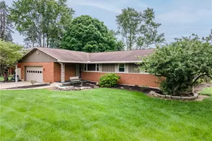 6065 Country Estates Dr, Tipp City, OH 45371 - Photo 2