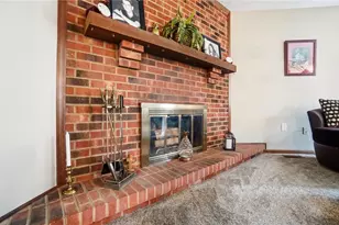 307 Rankin Dr, Englewood, OH 45322 - Photo 8