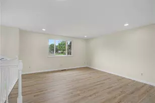 641 Mariclaire Ave, Dayton, OH 45377 - Photo 8