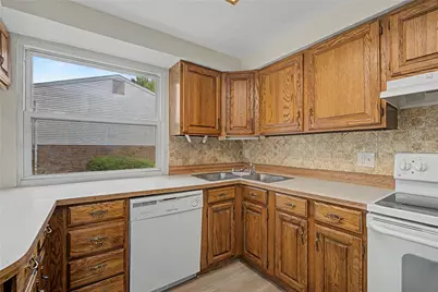 641 Mariclaire Avenue, Dayton, OH 45377 - Photo 16