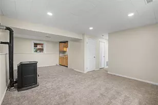 641 Mariclaire Ave, Dayton, OH 45377 - Photo 32