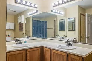 8751 Cannondale Ln, Huber Heights, OH 45424 - Photo 20