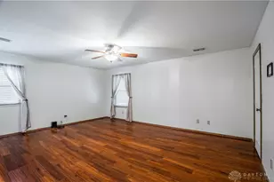 8751 Cannondale Ln, Huber Heights, OH 45424 - Photo 18