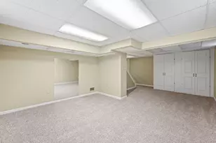 1909 E Bataan Dr, Kettering, OH 45420 - Photo 38