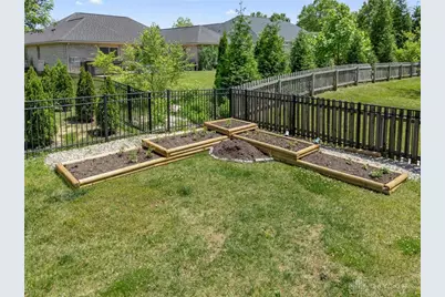 10934 Ruston Glen Court, Dayton, OH 45458 - Photo 8