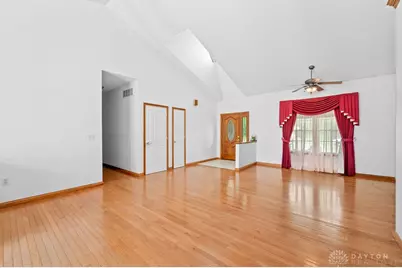 1316 Graceland Drive, Fairborn, OH 45324 - Photo 6
