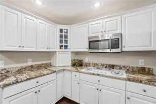 6470 Hollowview Trail, Centerville, OH 45459 - Photo 20