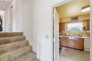 945 Kenbrook Dr, Vandalia, OH 45377 - Photo 8