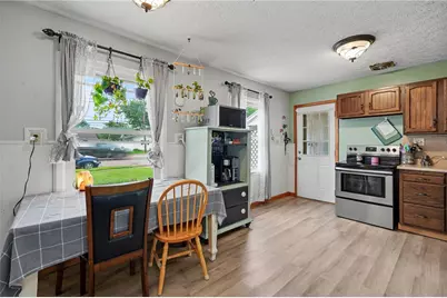 899 Dayton Avenue, Xenia, OH 45385 - Photo 12