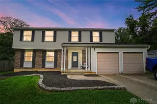 4122 Willow Run Dr, Beavercreek, OH 45430 - Photo 2