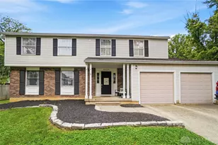 4122 Willow Run Dr, Beavercreek, OH 45430 - Photo 1