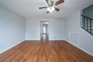 1010 Stoneybrook Trail, Fairborn, OH 45324 - Photo 4