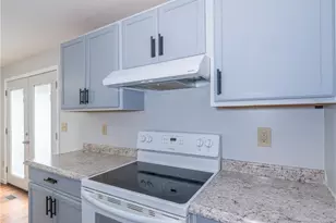 1010 Stoneybrook Trail, Fairborn, OH 45324 - Photo 12
