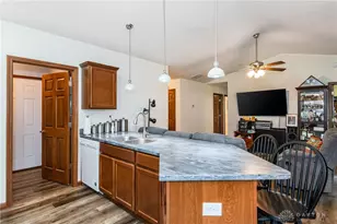 105 Pebble Creek, Eaton, OH 45320 - Photo 10