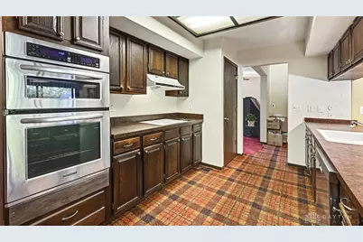 7256 Pepperton Court, Clayton, OH 45415 - Photo 14