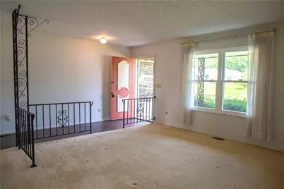 5184 Seville Drive, Englewood, OH 45322 - Photo 8
