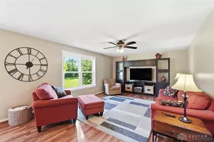 1675 Farrington Dr, Kettering, OH 45420 - Photo 18