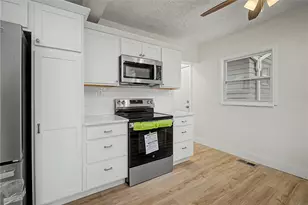 2015 Emerson Ave, Dayton, OH 45406 - Photo 16